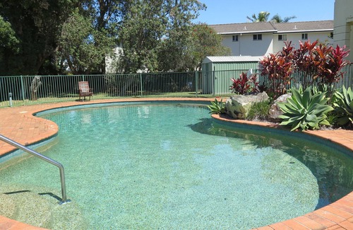 Forster Villa | Private Retreat in a Convenient Location
