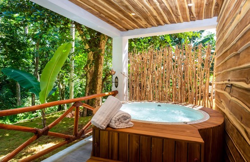 Las Terrenas Villa | Private retreat with jungle spa, short walk from quiet beach