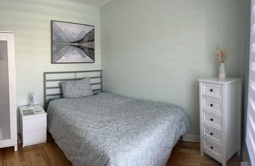 Cote-Saint-Paul Resort | Private room ∙ 2 guests