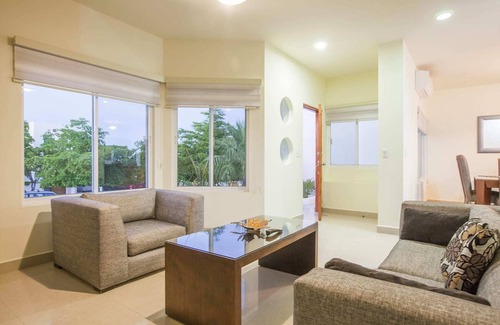 Colina del Sol House | Private Roof Pool with OceanViews, 5mins to Beach!