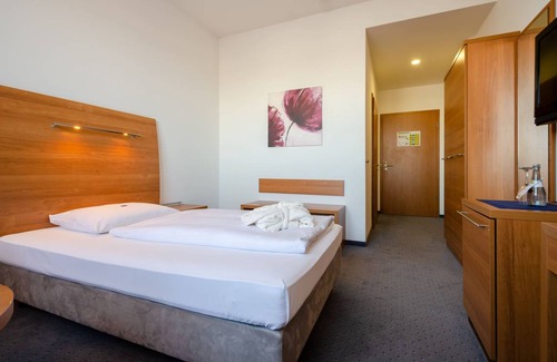 Strick Resort | Private room ∙ 1 guest