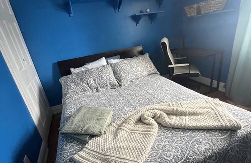 Lakeview Resort | Private room ∙ 1 guest