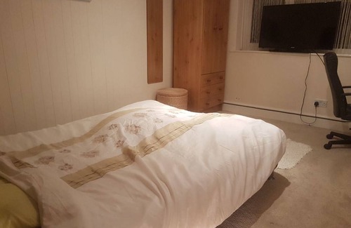 Offerton Resort | Private room ∙ 1 guest