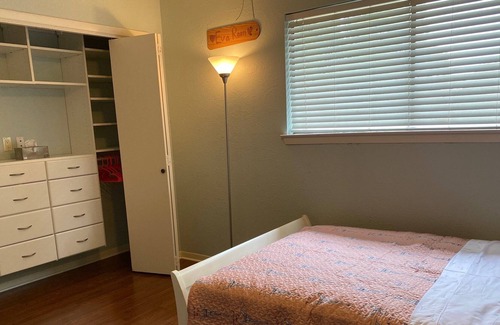 Bee Cave Woods House | Private Room/15 mins To downtown/5 mins To Zilker Park