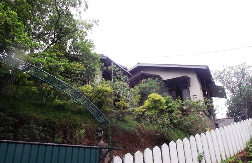 Peradeniya Resort | Private room ∙ 2 guests