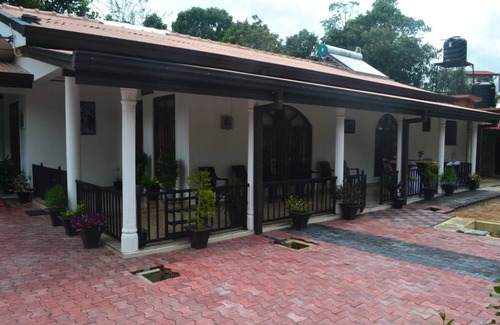 Diyathalawa Resort | Private room ∙ 2 guests