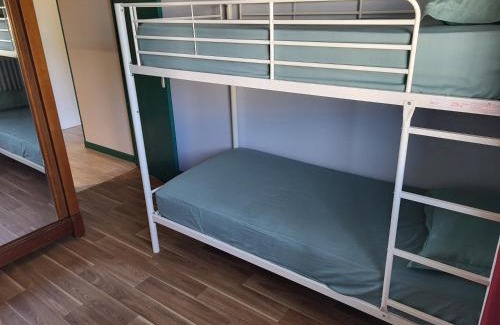 Le Ray House | Private Room-4 in HANNANA Apartment- 2 min walk To Tram 12 min to Nice train station 15 min to Massena Place