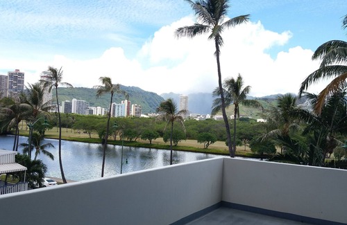 Waikiki Apartment | Private room and Bath in the heart of Waikiki Beach