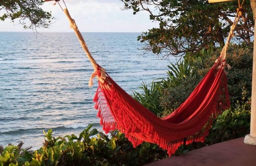 Colon Bed & Breakfast | PRIVATE ROOM - Caribbean Beachfront Getaway