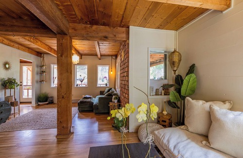 Boulder House | Private Room in a Mountain Oasis