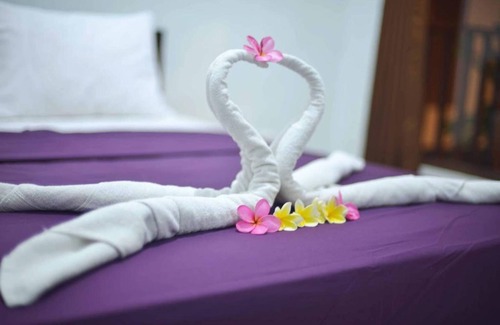 Downtown Kuta House | Private Room in Balinese House, Poppies Lane, Legian Kuta Near Beach (SNTH)