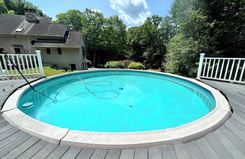 Harwinton House | Private Room/Sunny/Clean/Peace/SelfCheckIn