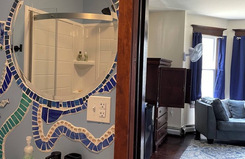 West Creek Bed & Breakfast | Private Room w Full Bath near LBI Long Beach Island West Creek Tuckerton Venues
