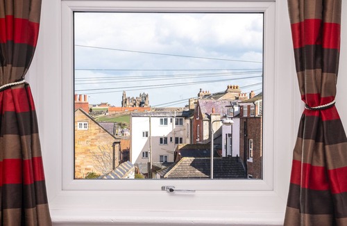 West Cliff Hotel | Private Room with Double Bed and Ensuite