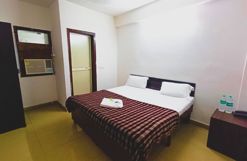 Mayur Vihar Phase 1 Bed & Breakfast | private rooms in mayur vihar