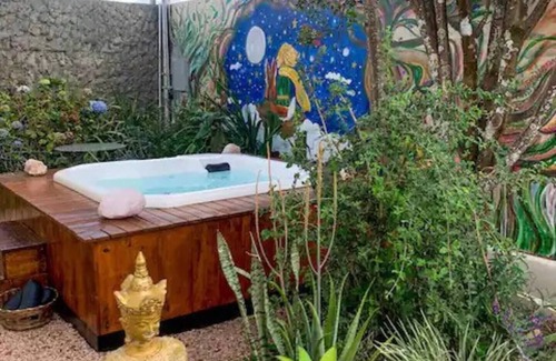 Alto Paraiso de Goias Apartment | Private suite well located, the best value for money in Alto