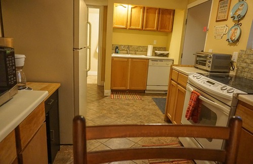 Cottonwood Heights Apartment | Private Sauna Cozy Mountain Basement Apt Fast Wifi 2bd 1ba