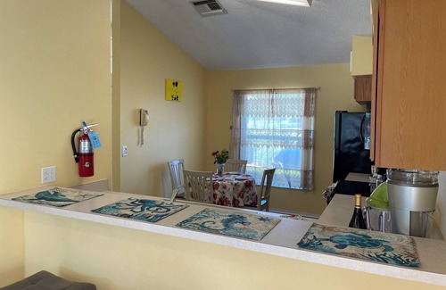 Chatham Park House | Private South Facing Heated Pool & Lakeview~5 Mi From Disney