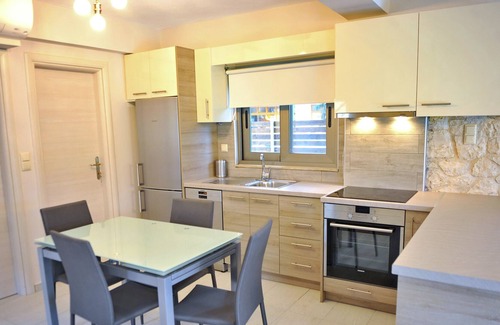 Vlicho Villa | Private Stone Villa 100m from the sea