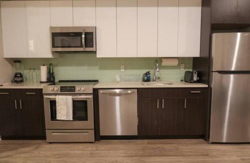 Constable Hook Apartment | Private Studio 5 minutes to the NYC train