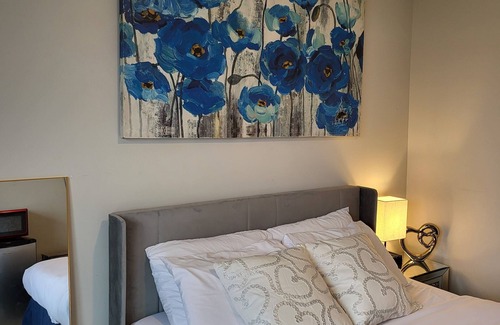 Summit Station House | Private stylish Bedroom with a view! Bathroom and Free parking