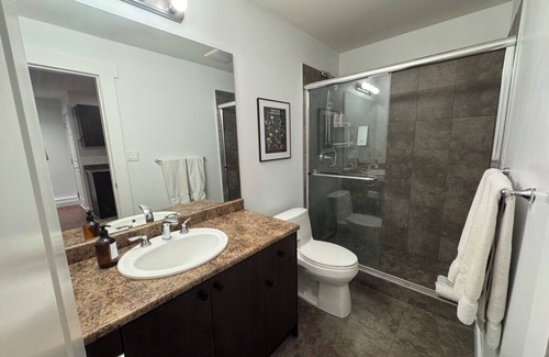 Britannia Beach House | Private Suite, Private Entrance and Driveway