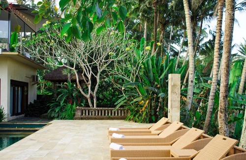 Pejeng Kawan Apartment | Private Suite with Amazing Bath Tub!