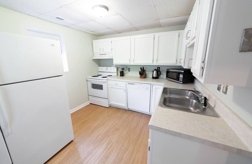 Winston - Salem Apartment | Private & sweet patio level apartment in downtown Winston-Salem