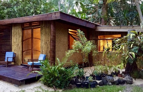 Mataiea Villa | Private Tahitian Island. Sleeps six