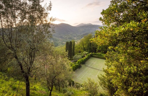 Pescaglia Villa | PRIVATE TRADITIONAL VILLA - POOL & TENNIS COURT NEAR LUCCA nIT046022C2234GP62T