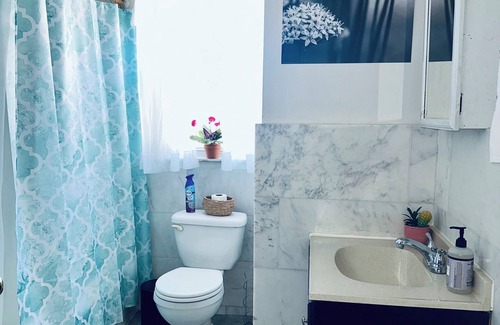 Rhawnhurst Apartment | Private, Tranquil, second floor, 2 bedroom apartment