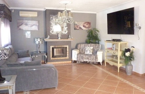 San Miguel de Salinas Villa | Private Villa With Pool 75 in tv