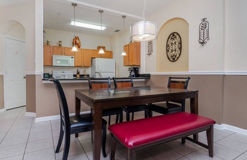 Windsor Hills Apartment | Private Vacation Condo