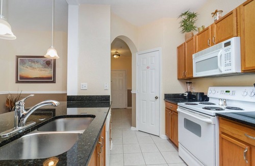 Windsor Hills Apartment | Private Vacation Condo