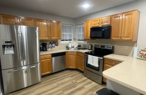 Tunkhannock Township House | Private Vacation House w Pool/Hot Tub/Fire pit and Games