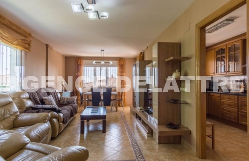 Peniscola Ski Chalet | Private villa, 4 bedrooms, 2 bathrooms, swimming pool, barbecue, Wifi