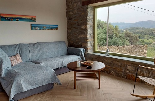 Nea Styra House | Private Villa Glass Stone Pool House - Nea Styra