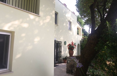 Fiaiano Villa | Private Villa, Stupendous View, Pool. Serenity, AC, Parking and Privacy.