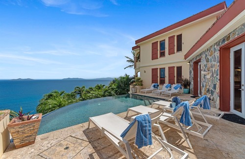 Estate Lovenlund Villa | Private villa w/5 oceanfront suites, heated pool