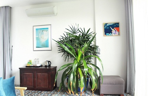 Sangkat Sla Kram House | Private Villa with Skybar and Restaurant
