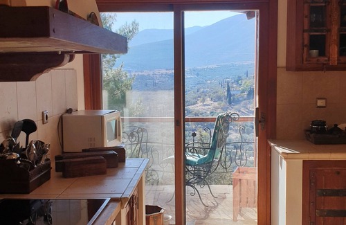 Kato Pedina Villa | Private Villa with Panoramic View