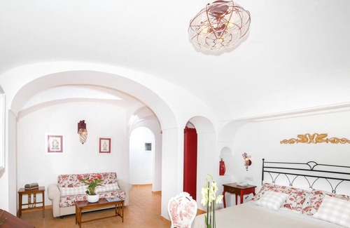 Path of the Gods Villa | Private villa with heated pool and sea views near Positano