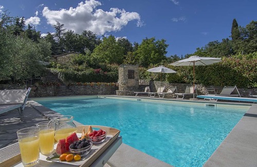 Borgo San Lorenzo Villa | Private Villa with A/C, hot tub, private pool, sauna, WIFI, TV, patio, panoramic view, parking
