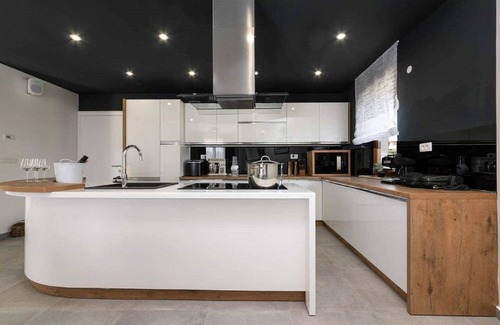 Nova Vas Villa | Private Villa with hot tub, private pool, A/C, WIFI, TV, terrace, pets allowed, panoramic view