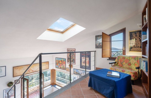 Montignoso Villa | Private Villa with WIFI, private pool, TV, terrace, panoramic view, close to Forte Dei Marmi