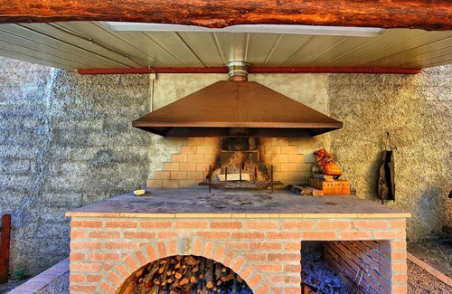 Anghiari Villa | Private Villa with private pool, WIFI, TV, balcony, panoramic view, parking, close to Arezzo