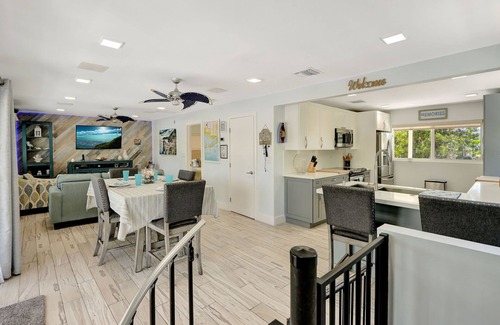 Anglers Park House | PRIVATE WATERFRONT HOUSE DOCK 4KAYAKS 2SUP BOARD GOLF CART