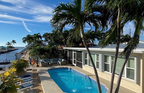 Marathon House | Private Waterfront Single Family Home,Heated Pool,Dock,Ocean Views,Kayaks, WOW