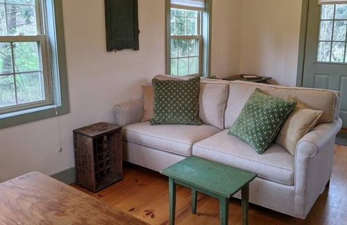 West Chester Cottage | Private West Chester Cottage close to Longwood