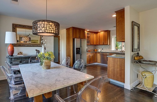 Sebastopol House | Private Wine Country Retreat with Views, Large Deck & Spa